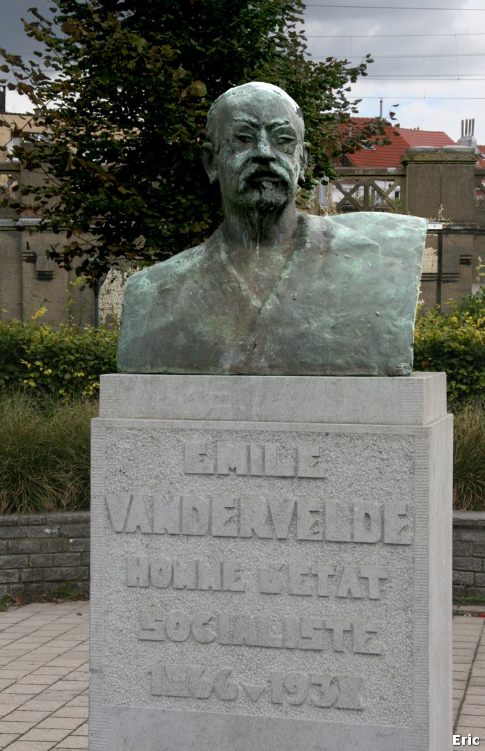 Square Emile Vandervelde